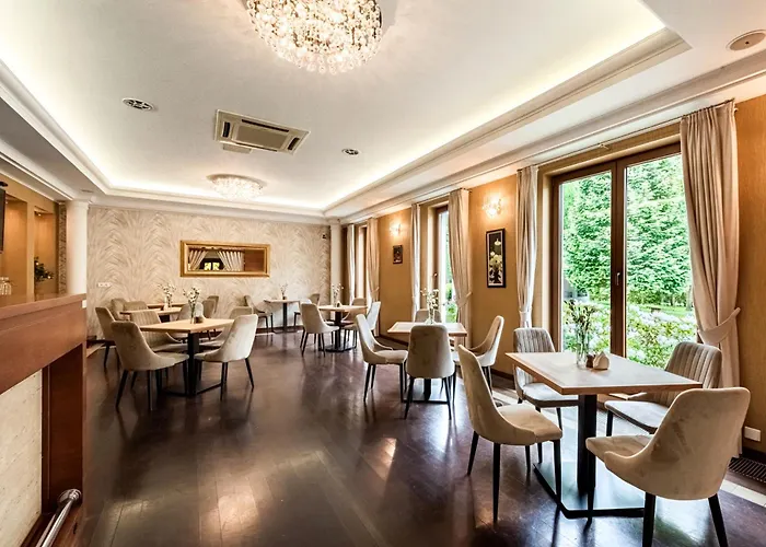 Hotel \