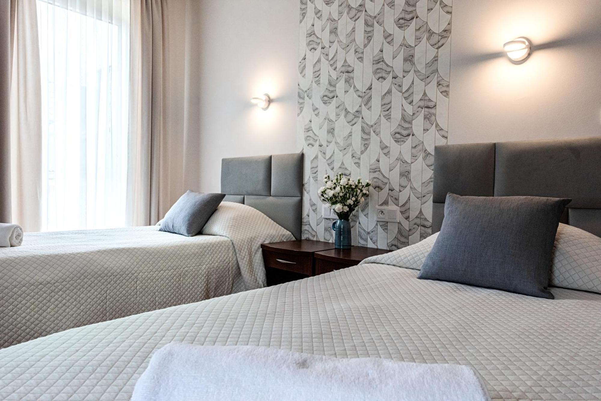 Hotel Na Uboczu Varsovia